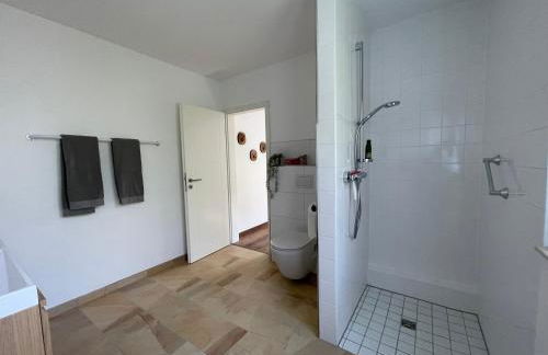 Gemütliche Gästewohnung, zentral, mit Blick in die Natur - Foto 10