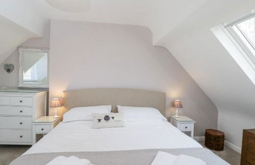 The Old School House - Photo 20