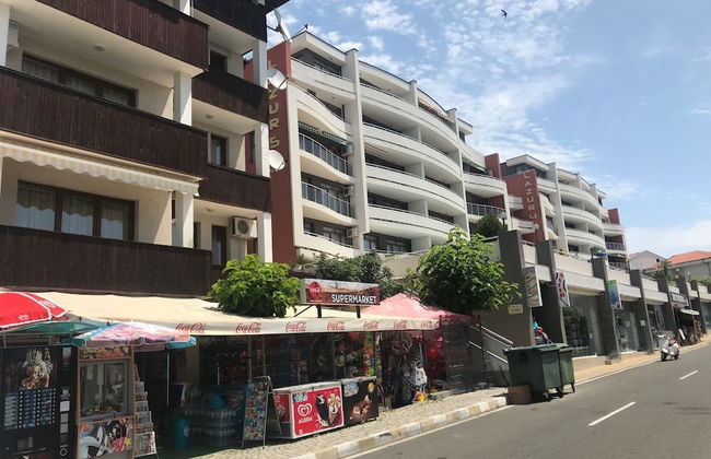 Lazur 5 Apartments - Photo 55