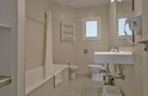 Stay Together Barcelona Apartments - Photo 78