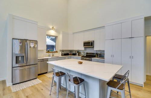 Columbia Falls Home with Patio Near Glacier NP! - Foto 8