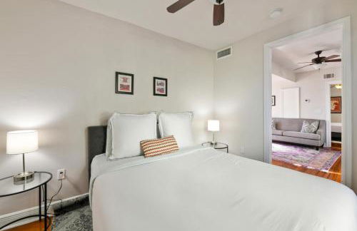 Montgomery Apartments on Magazine Street - Foto 127