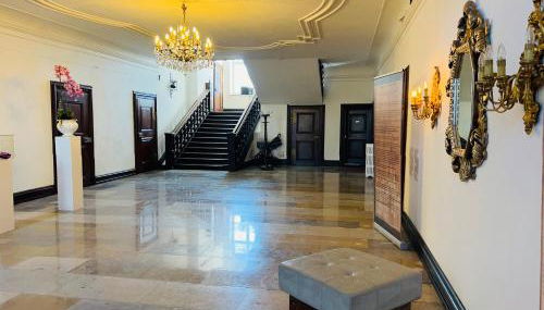 Schloss Hürbel Storchennest-Appartement - Luxury Apartment THE Stork Nest - Foto 3