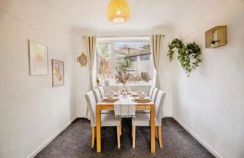 Serene Boho Retreat: White Oak Charm House 10ppl - Foto 36