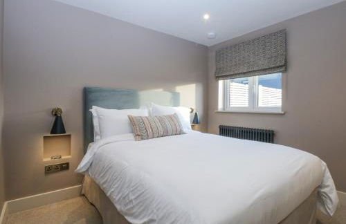 Bell House - Photo 16