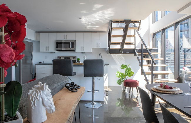 Cameo Hotel and Suites - Photo 52