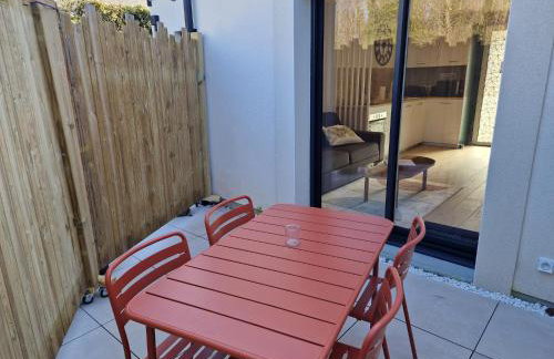 Maison avec terrasse calme - idéale déplacements pro - Borne charge voiture elec - Foto 9