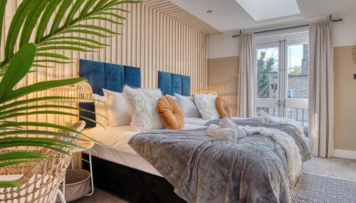 London Holland Park - parking, arcade & games - Foto 2