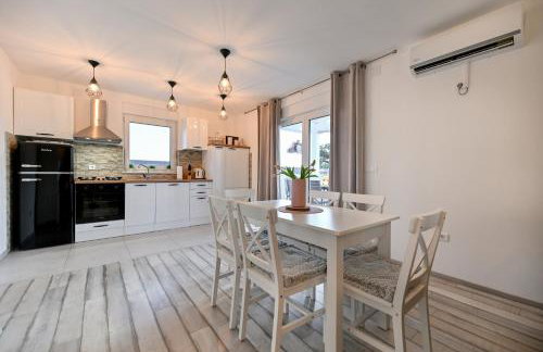 Holiday home Aprilis with pool, jacuzzi and sauna - Foto 30