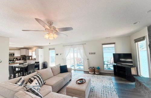 Lakefront Home-3BD25BADockGrillFirepitKayaks - Foto 34