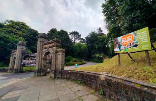 Newly Renovated 3 Bedroom House, 6 beds with 2 showers, near University Town Centre - Foto 45