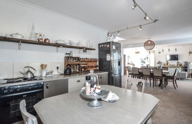 The Happy Cactus - Foto 20