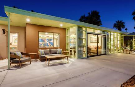 Spectacular Midcentury-Modern Home - Pool, Spa,View - Foto 14