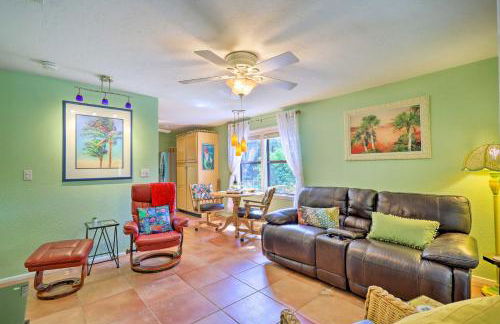 Vibrant Rockledge Home about 2 Mi to Cocoa Village! - Foto 4