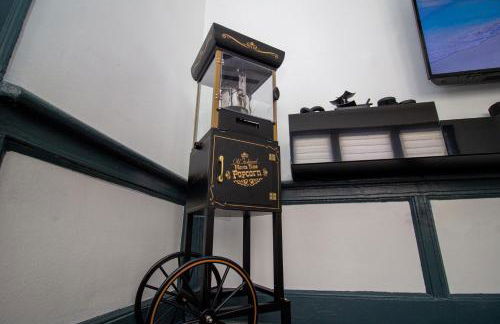 Cozy Theatre & Office Brooklyn Stay - Foto 43