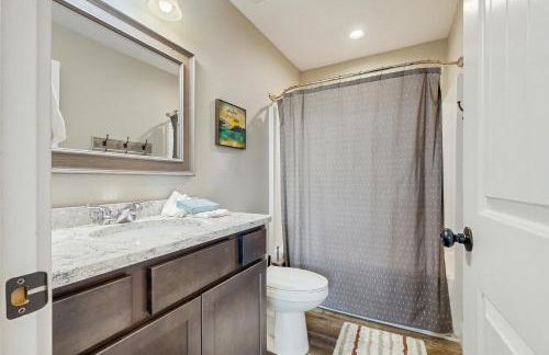 Stunning Lakeview Home Game Room Dock Hot Tub - Foto 15