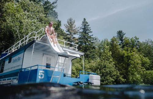 Stylish Classic Bunk House - Floating Boat - Fast Wi-Fi HB05 - Foto 17