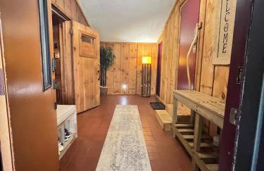 Cozy House 10 Min To Lake George - Foto 26