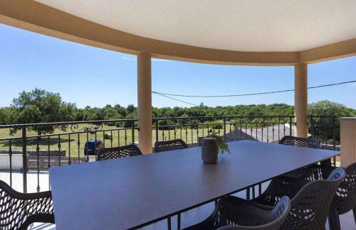 Luxurious apartment with pool - Foto 21