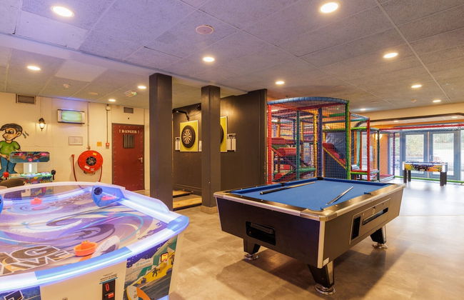 Spacious Bungalow with Dishwasher near Hunebedcentrum - Photo 14