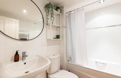 London House, a stylish family home for 6. - Foto 22