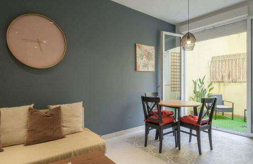 Chic & Comfortable Apartment, Private Terrace - Foto 18