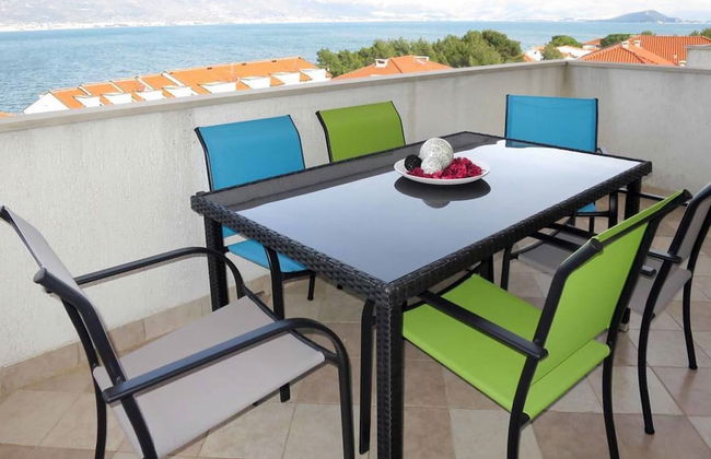 Sea-view Apartments With Pool, Terrace, and Outdoor Lounge in Scenic Čiovo Island - Foto 12