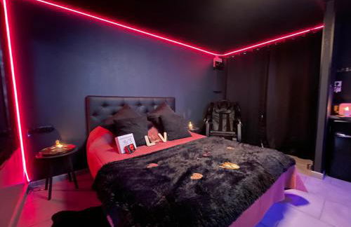 SPA bulles du paradis love room - Foto 25