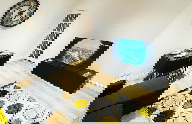 Luxury Entire Holiday Apartment - Self Checkin & Checkout - Foto 10