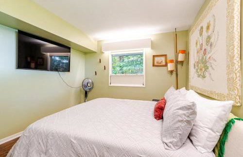 All the Waters Retro Home on Lake Michigan- Your Own PRIVATE BEACH - Foto 31