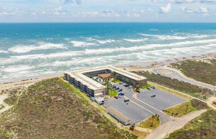 On the Beach Beachfront Condo Direct View & Access to Beach Heated Pool Island House Condominiums Unit 113 - Foto 25