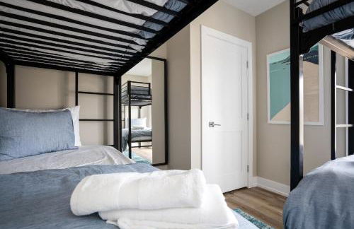 Luxurious Home on Lake Kalamazoo - Foto 38