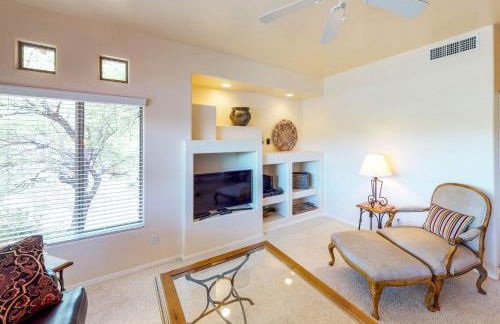 Spacious, dog-friendly condo with pool & hot tub - Foto 5