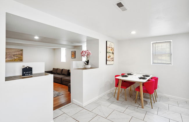 A Cottage in Downtown STL. Sleeps 10 - Photo 5