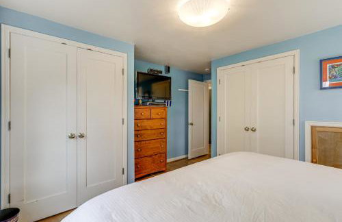 6 Mi to Dtwn Seattle Walkable Home with Hot Tub - Foto 12