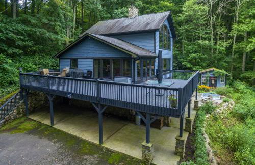 Blue Ridge Bliss Gorgeous home with hot tub & stunning views - Foto 23