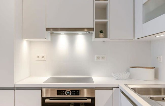 Modern Apartment in Heart of Knokke With Terrace - Photo 15