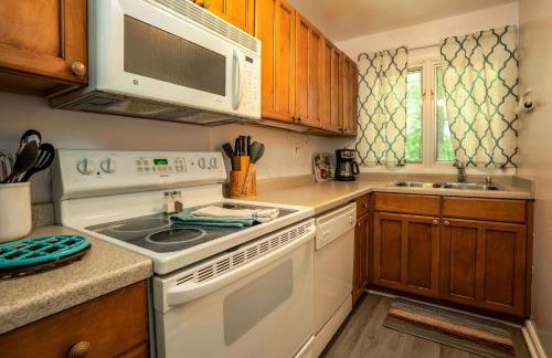 Cozy Condo at Interlaken Stay & Play on Lake Como - Foto 8