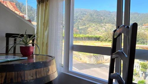 Sea & Mountain View Lombo de Cima House BBQ & Wifi - Foto 3