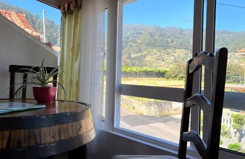 Sea & Mountain View Lombo de Cima House BBQ & Wifi - Foto 3