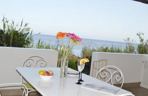 Villa Ginestra sulla spiaggia di Stromboli - Foto 51