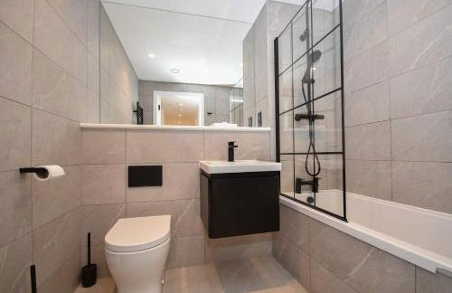 Modern 2 Bed Flat in Central Manchester w Balcony - Foto 26