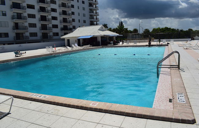 Beachfront Property Pool Gym Tennis Miami Beach! - Foto 120