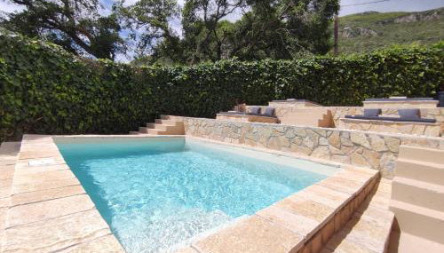 GKK House private swimming pool luxury house - Foto 4