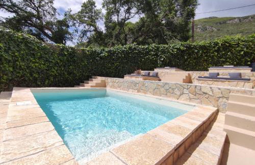 GKK House private swimming pool luxury house - Foto 4