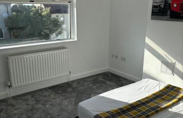 Median Homes - Photo 2