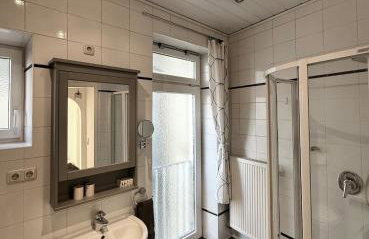 Elegante Jugendstil-Wohnung - ruhige Lage nähe HBF - Foto 10