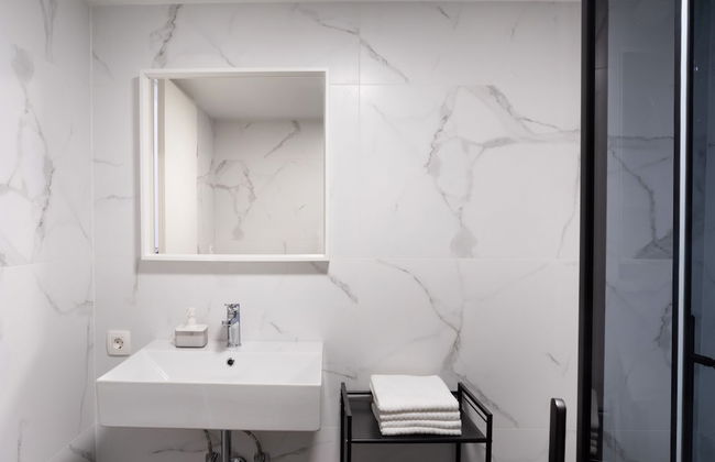 Rhino Studios - Photo 39