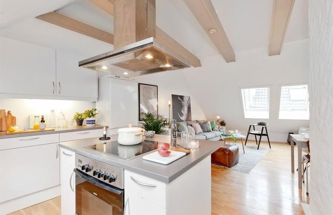 Urban Apartment - City Center - Photo 14