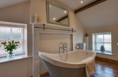 2 Bed in Whitby oc-wa224 - Photo 21